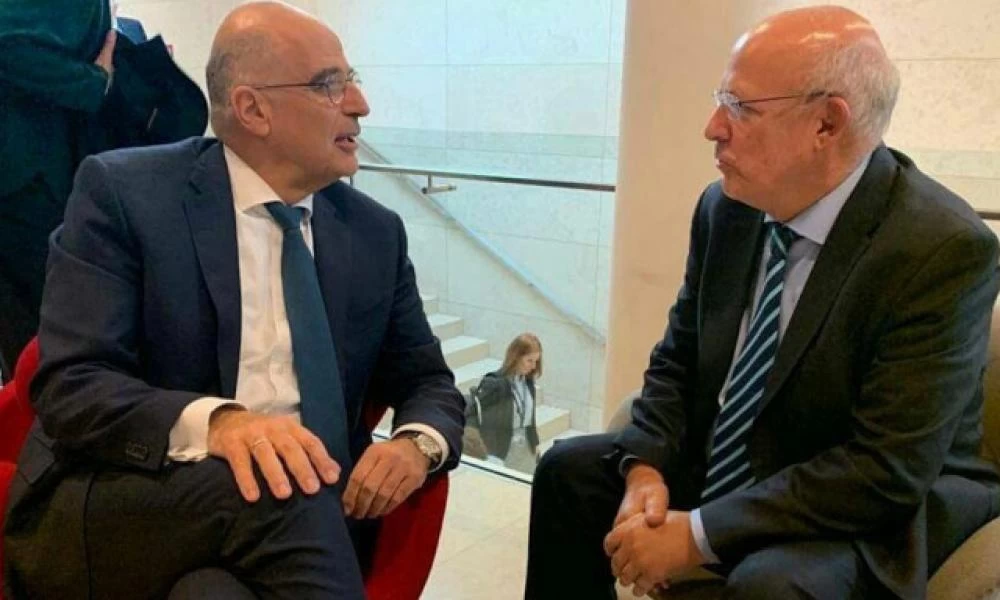 Δένδιας: Διερευνητικές επαφές με την Τουρκία για ΑΟΖ και υφαλοκρηπίδα